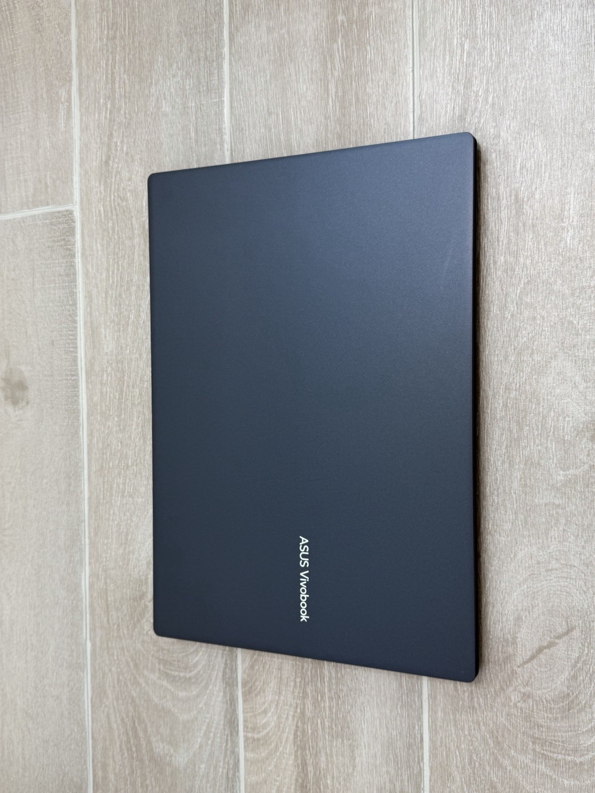 ASUS Vivobook 16 M1607K 16” AMD Ryzen AL 5 330 16GB RAM 512GB NVMe SSD Win-11