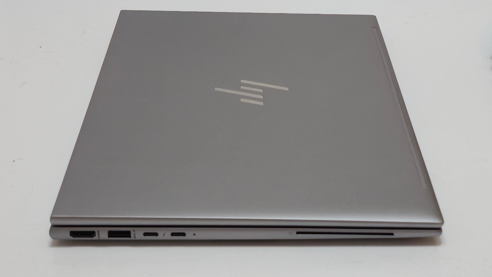 HP ZBook Firefly 14 G10 Workstation i7-1370P 32GB RAM 1 TB SSD 14″ – Warranty