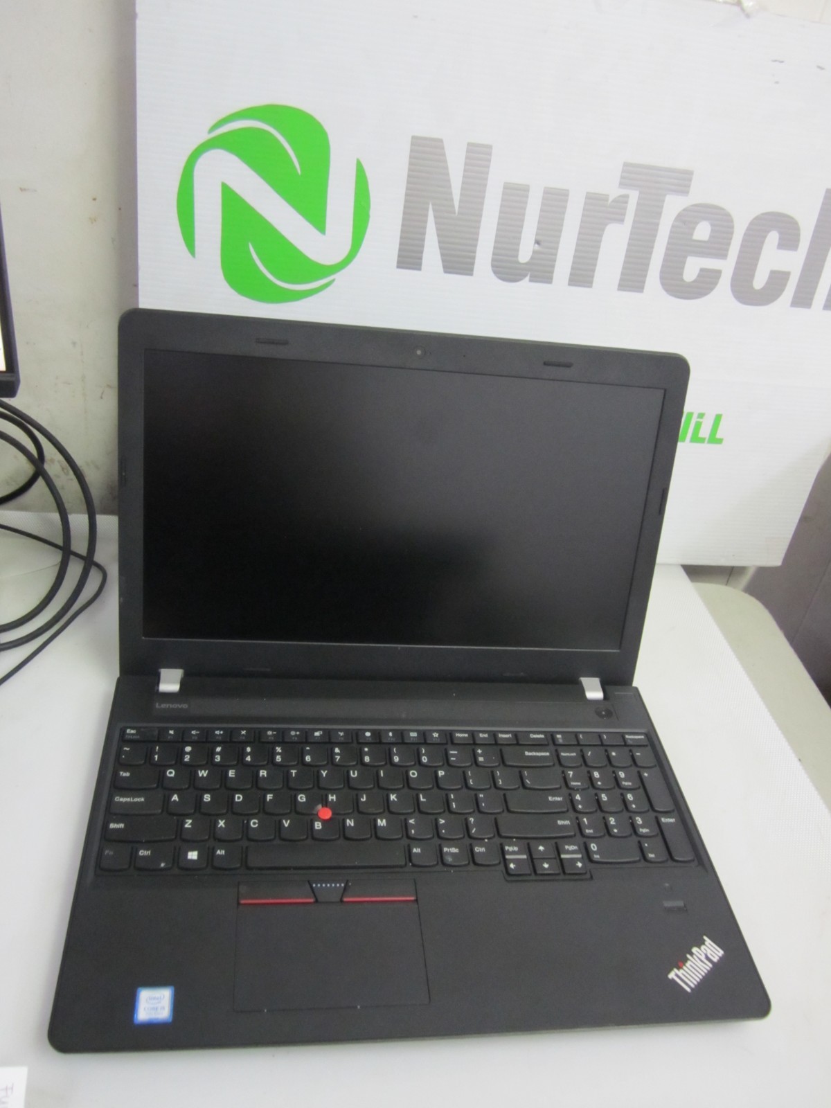 Lenovo ThinkPad E570 i5 7200U 2.50GHZ 8GB NO HDD/AC/OS LAPTOP