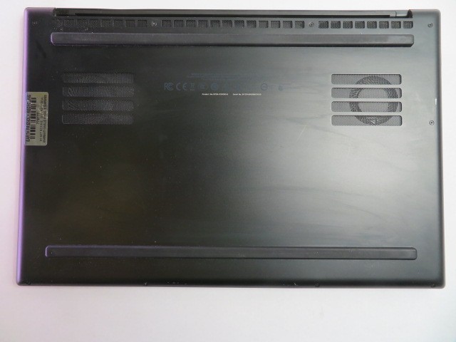 RAZER BLADE 15 ADVANCED RZ09-03005E43 i7-10875H 32GB 1TB NVMe RTX 2080 W11PRO