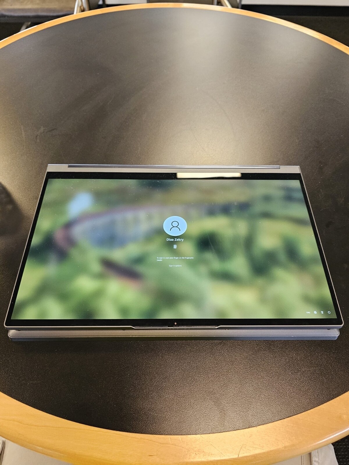Lenovo Yoga 9 15IMH5 Notebook 4K 15.6″ i9-10980HK 16GB 1TB 1650 Ti 82DE000KUS
