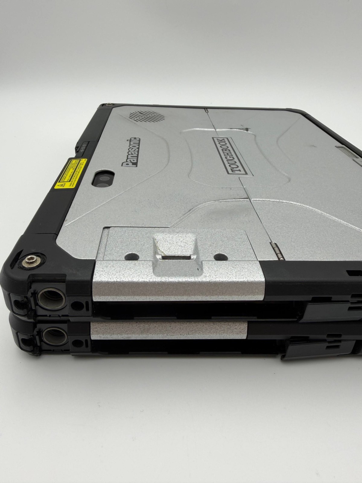 Lot of 2 Panasonic Toughbook CF-33 i7-7600 16GB LTE /dGPS/Barcode LCD defects