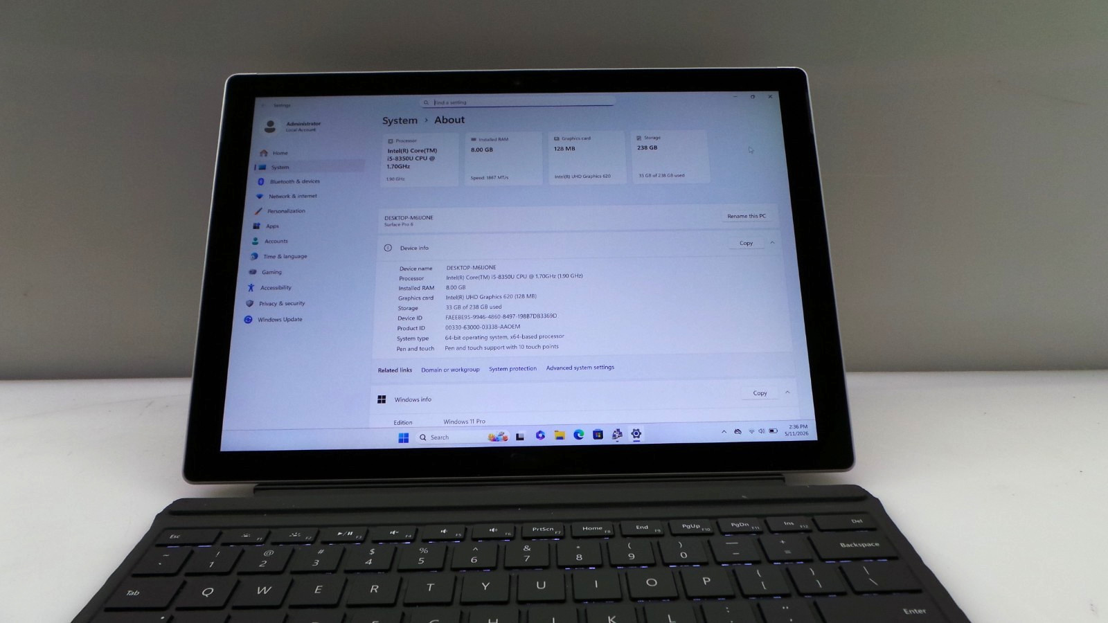 Microsoft Surface Pro 6 12.3″ | i5-8250U 1.60GHz 8GB RAM 128GB SSD | WIN 11 PRO