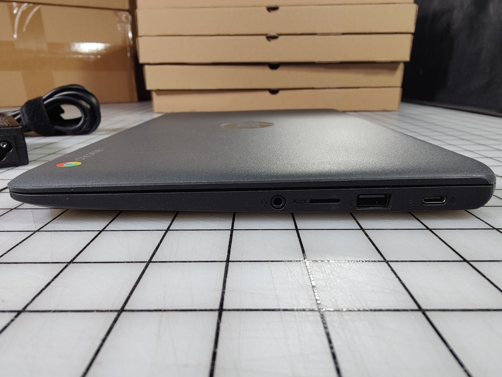 HP Chromebook 11 G6 EE (16GB SSD, Intel Core N3350, 1.10 GHz, 4GB RAM) Laptop –