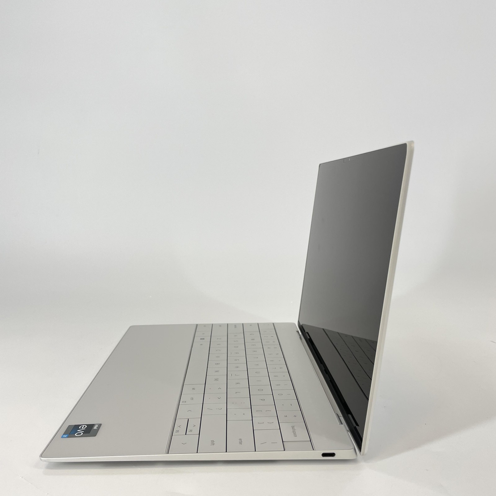 Dell XPS 13 Plus 9320 FHD+ TOUCH 1.9GHz i7-1370P 16GB 512GB SSD Good