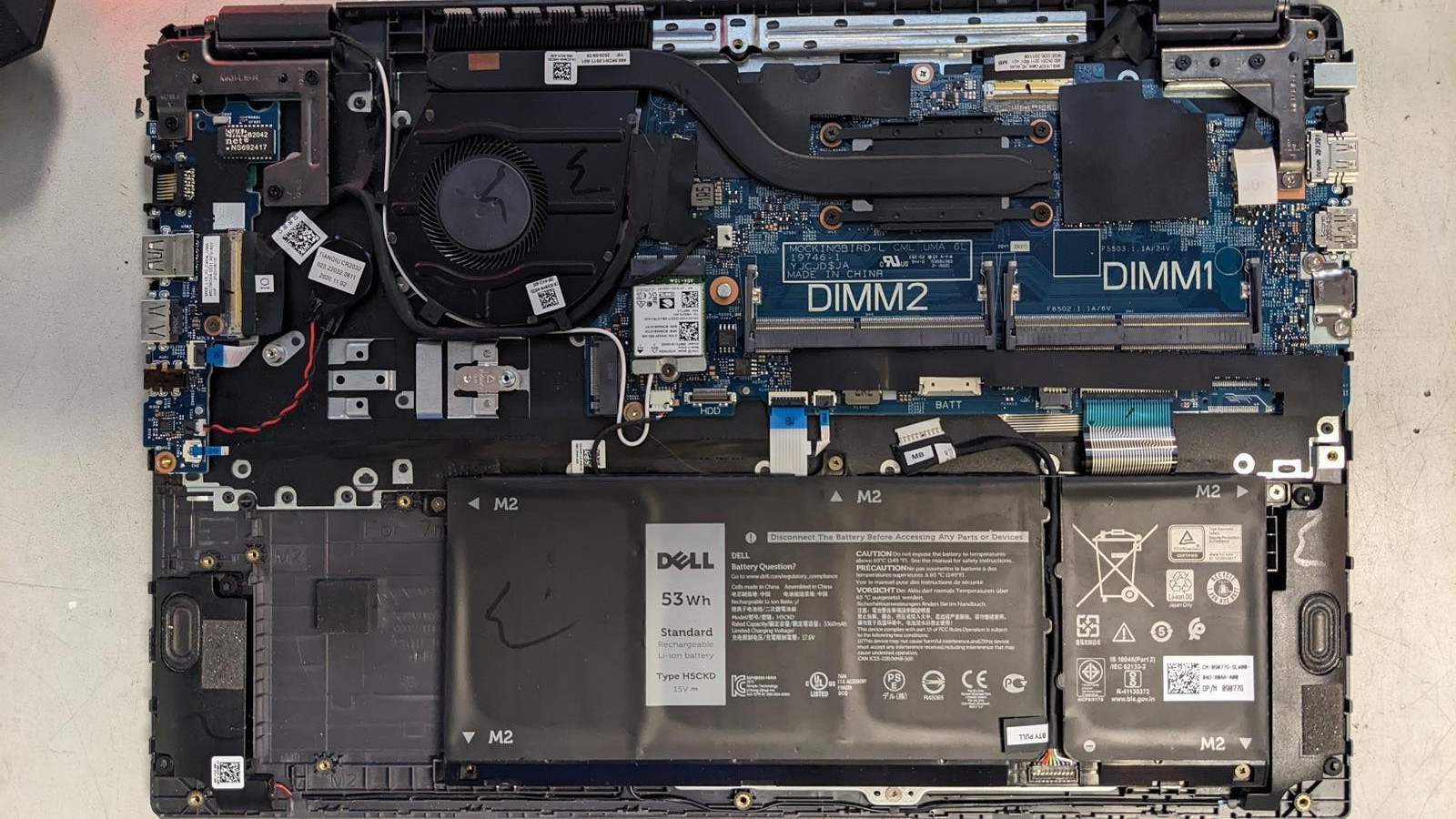 DELL LATITUDE 3510 i5-10210U @ 1.60GHz, NO RAM, NO HDD/OS – (FOR PARTS)