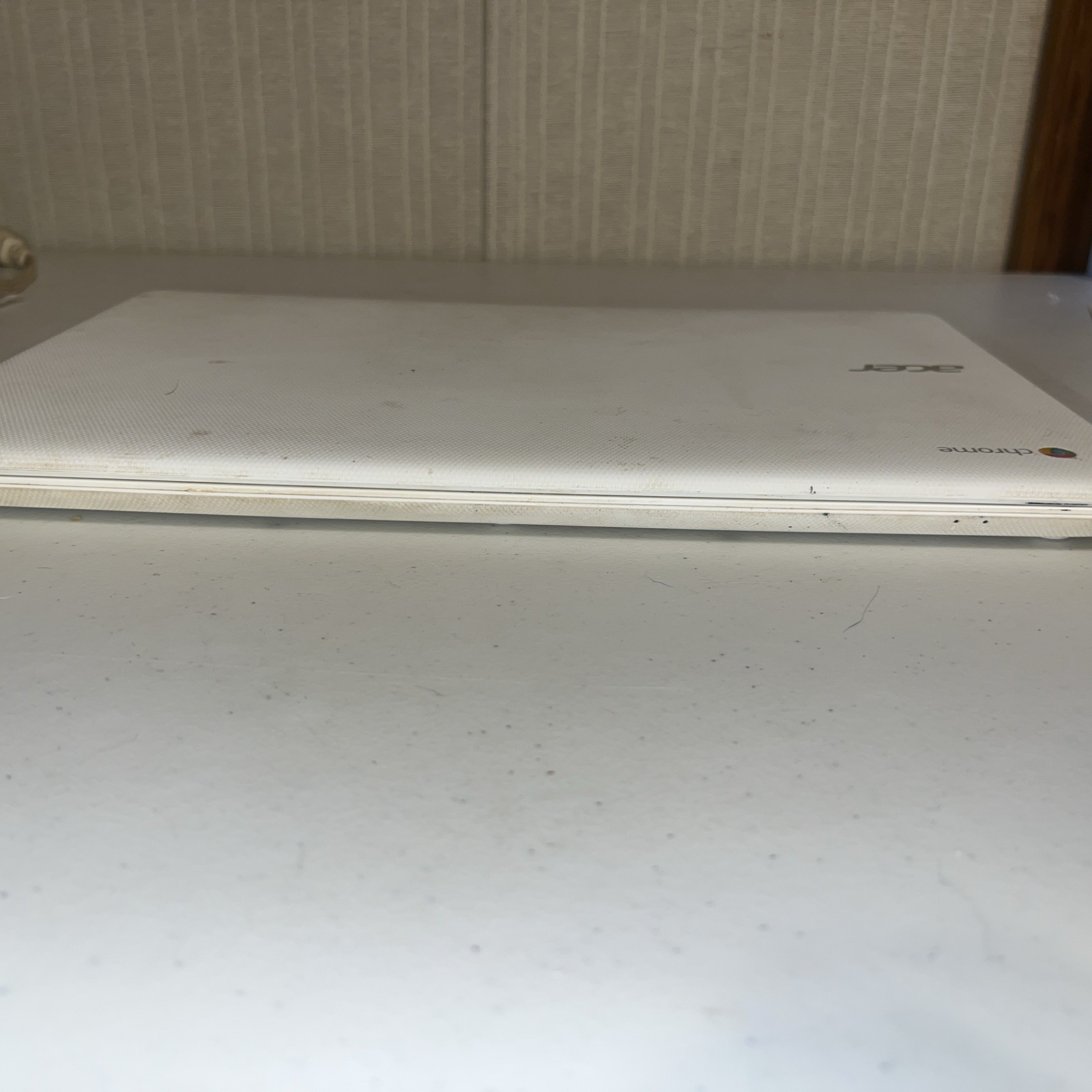 Acer Chromebook 15 (CB5-571) 15″ Intel Celeron Chrome OS With Charger