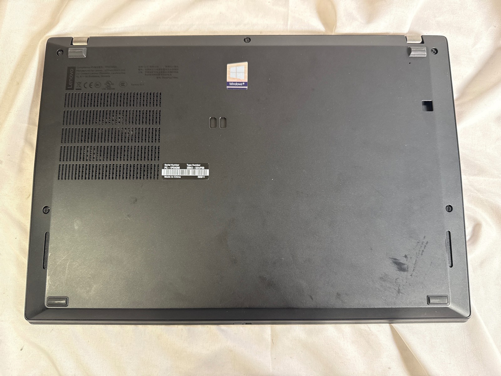 Lenovo ThinkPad T490s Intel Core i5-8365U 16 GB 128GB SSD 14″