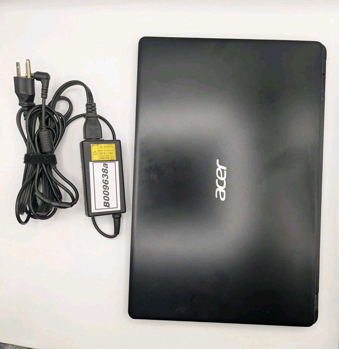 Acer aspire 3 Amd Ryzen 5 3500U With Radeon Vega 8 Graphics12Gb Ram 256Gb SSD