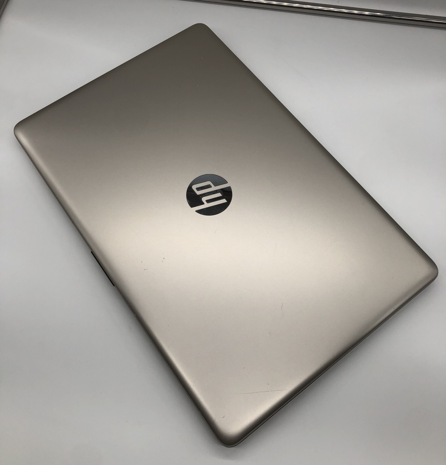 HP 15-db0996na | AMD Ryzen 5 2Ghz 8GB SSD 128GB 15.6