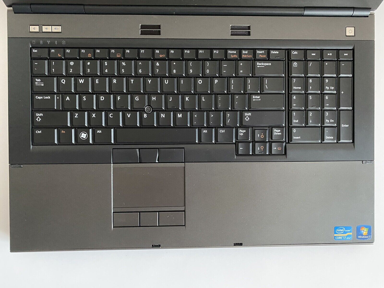 M6800 Adobe CC Collection2025 i7-4930MX@3GHz 32GB/4TB SSD Blueray, 8GB Graphics
