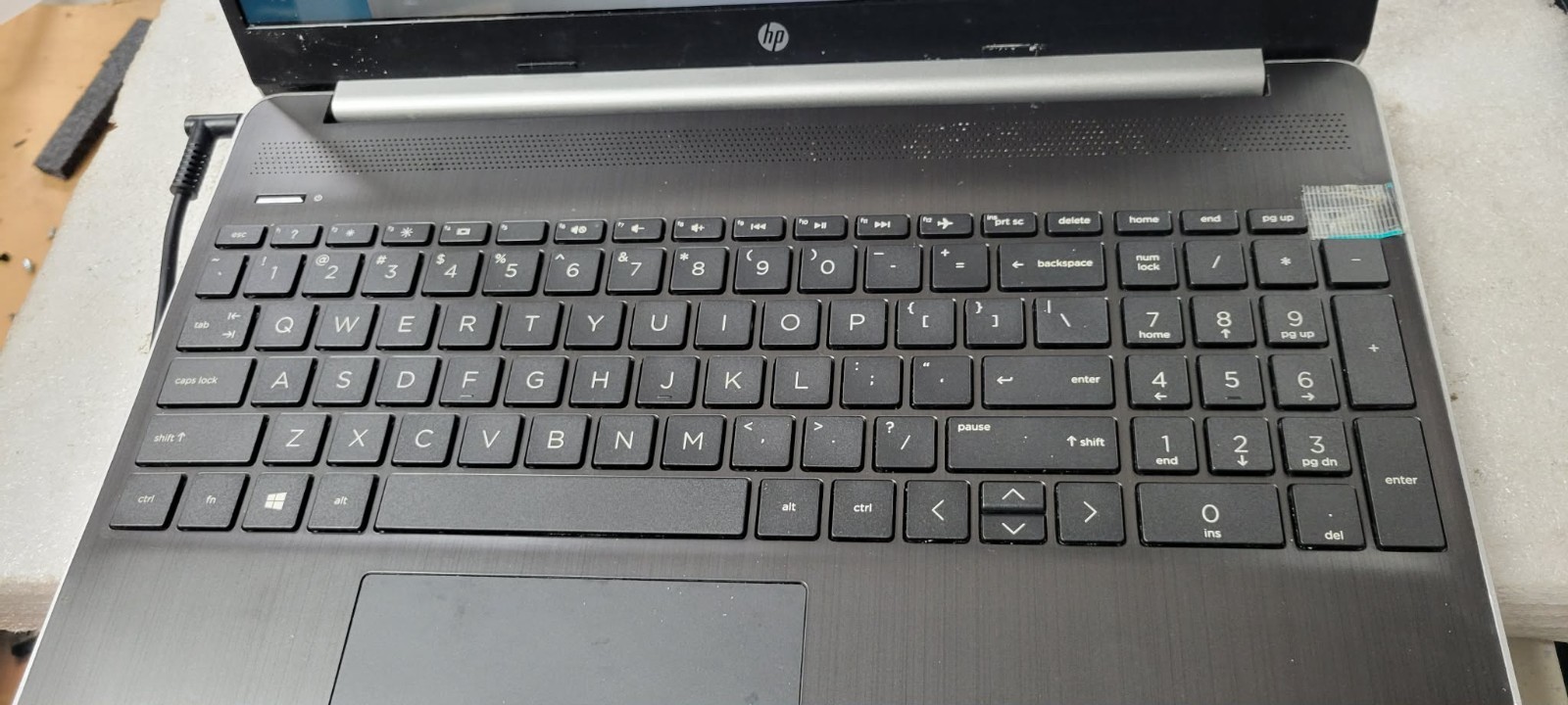 HP 15-DY1024WM | INTEL CORE I3-1005G1 1.20GHZ | 8GB | NO SSD/NO OS
