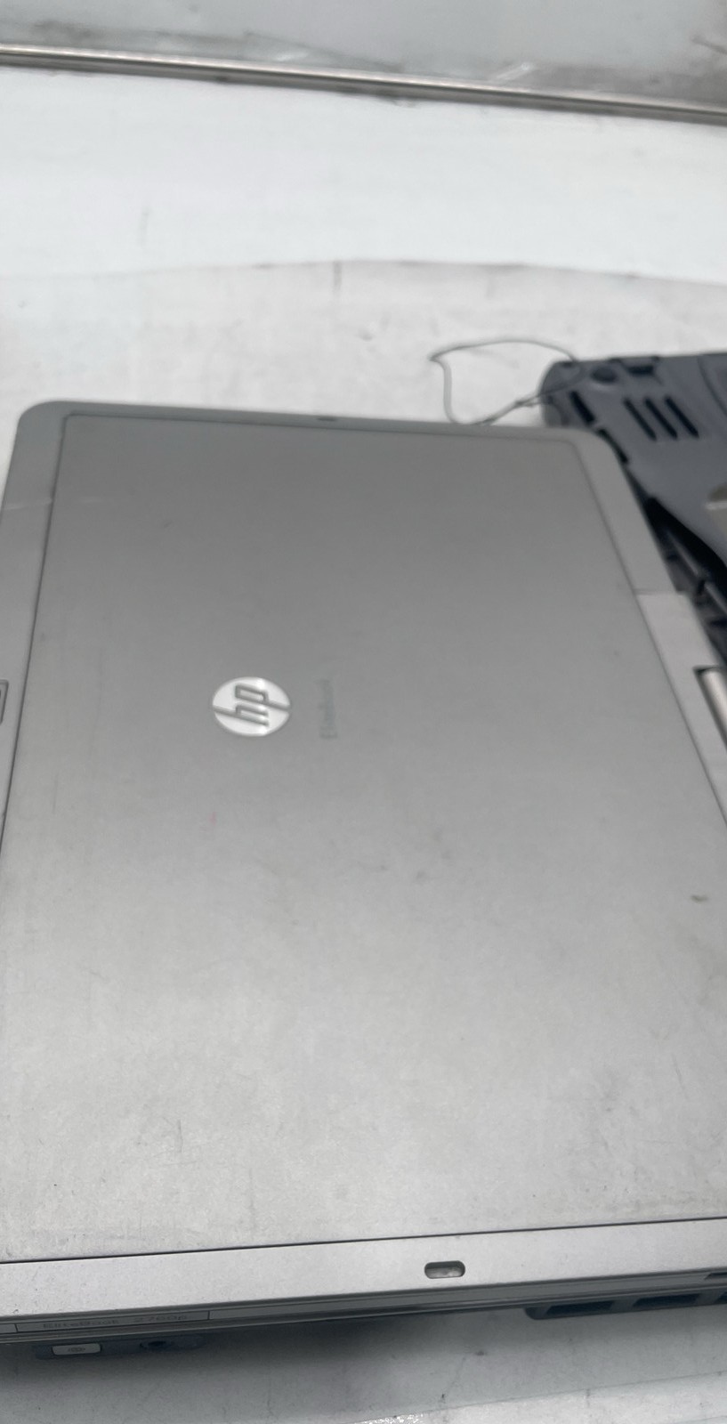 Dell Latitude C400 HP Pavilion dm4-3013cl & EliteBook 2760p for Parts/Repair