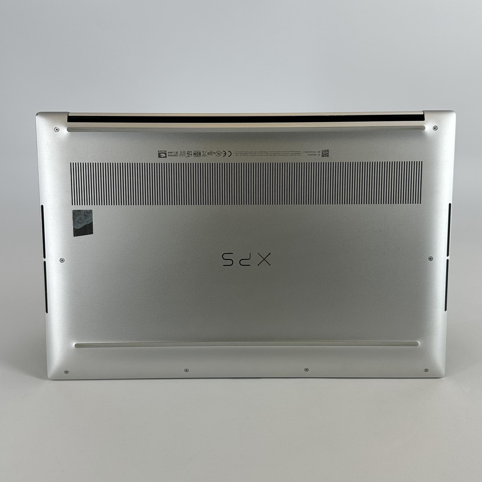 Dell XPS 15 9520 UHD+ NON-TOUCH 2.5 GHz i9-12900HK 64GB 2TB SSD RTX 3050 Ti