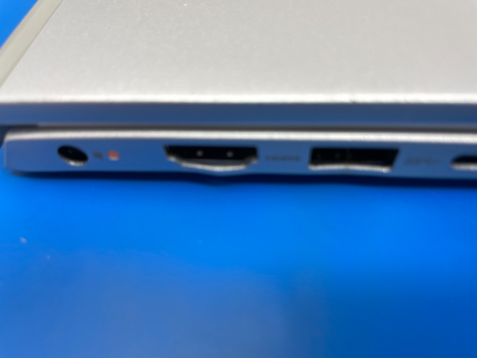 REPAIR LOT – x5 Dell Inspiron 5502 15.6″ Core i5-1135G7 8GB RAM 256GB NVMe