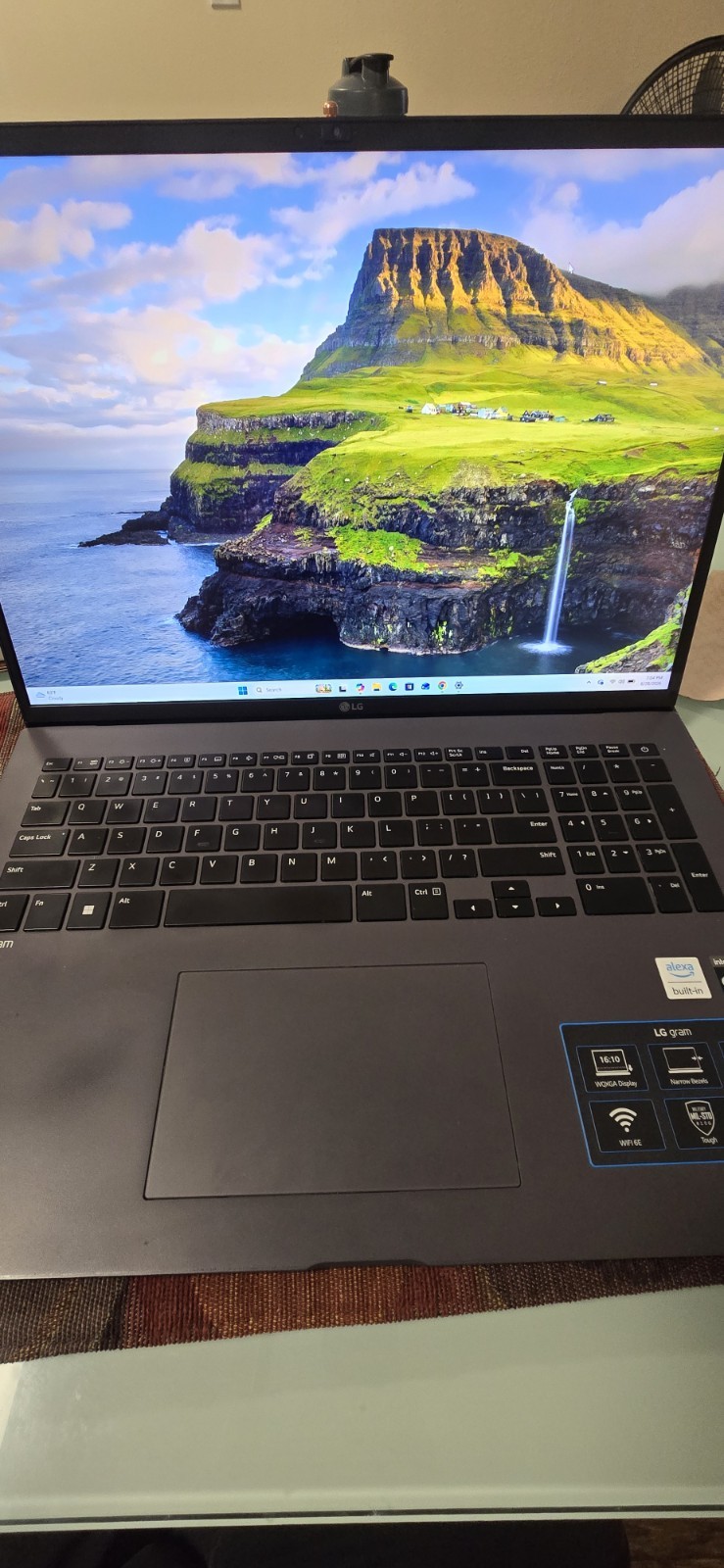 LG gram 17Z90Q 17″ i7 16GB 1TB SSD 2560×1600 Wi‑Fi 6E Win 11 Gray