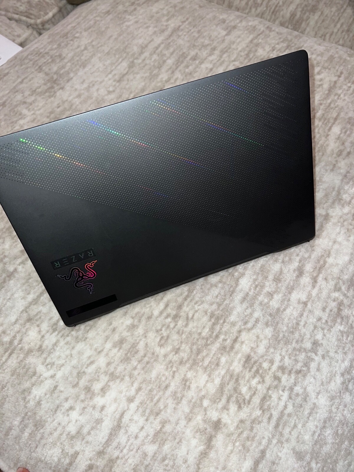 ASUS ROG Zephyrus G16 16″ (512GB SSD, Intel Core i7 13th Gen., 4.90GHz, 16GB,…