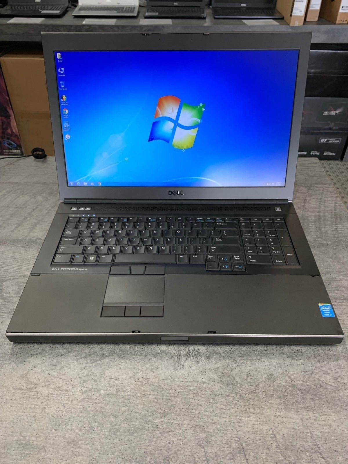 DELL PRECISION M6800 Core i7, 256GB SSD + 2 x 2TB HDD =4TB, 32GB, nVIDIA Quadro