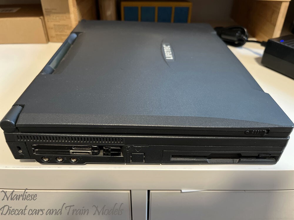 Lifetec LT-9886 Laptop 98MB RAM 3.2GB HDD Win 98 W/ Ethernet & Modem PCMCIA_Rare