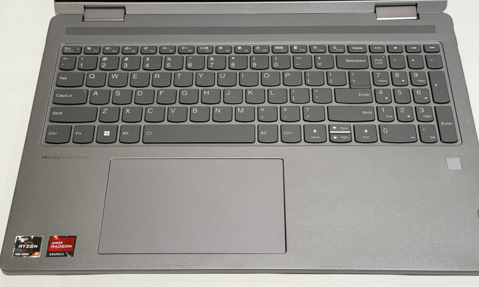 Lenovo Yoga 7 16ARP8 16″ (512GB SSD, Ryzen 5 7535U, 4.50 GHz, 8GB Ram)