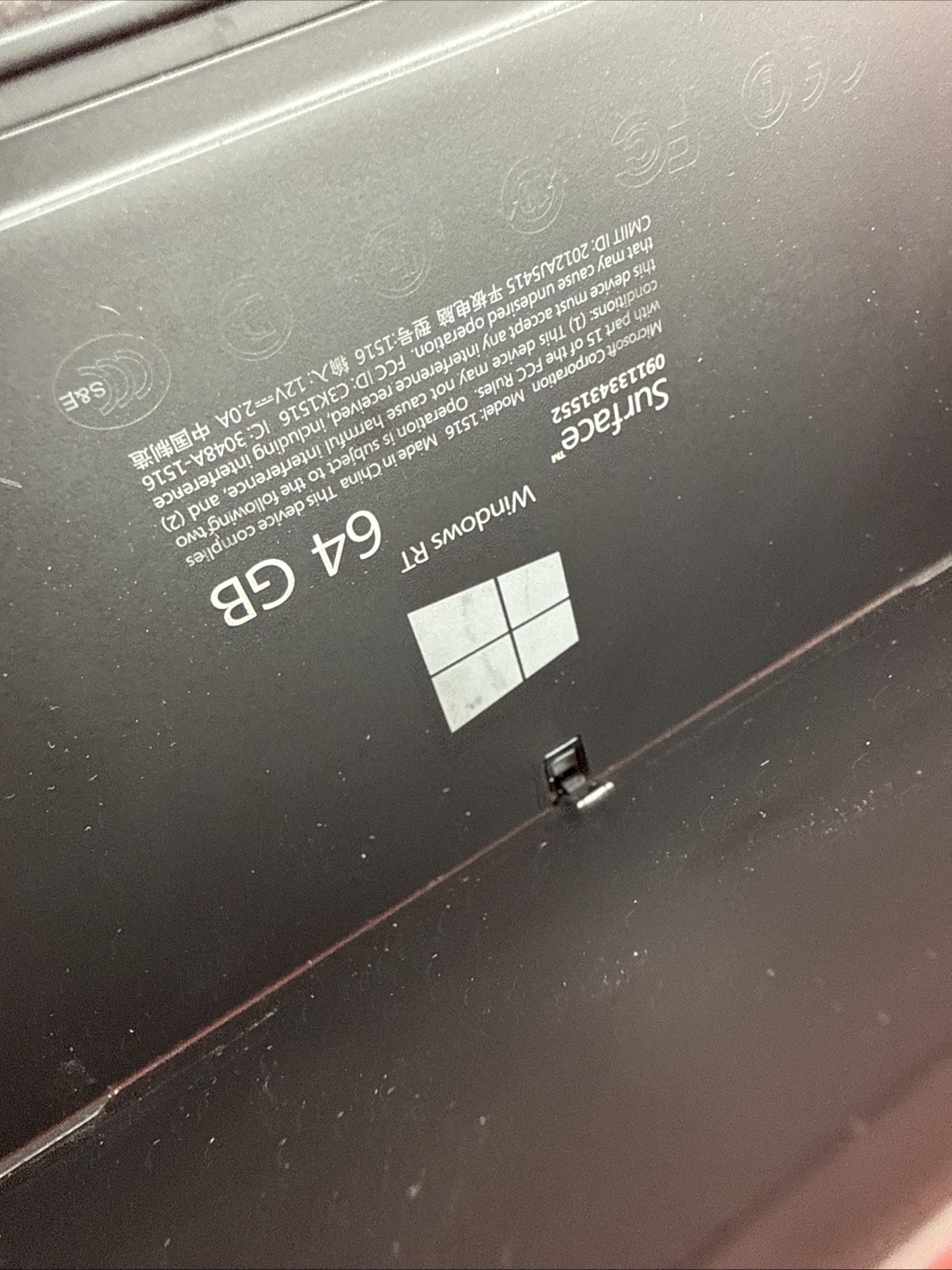 Windows Surface Pro Tablet, 8.1 Model 1516, Windows RT 64GB – with charger Read!