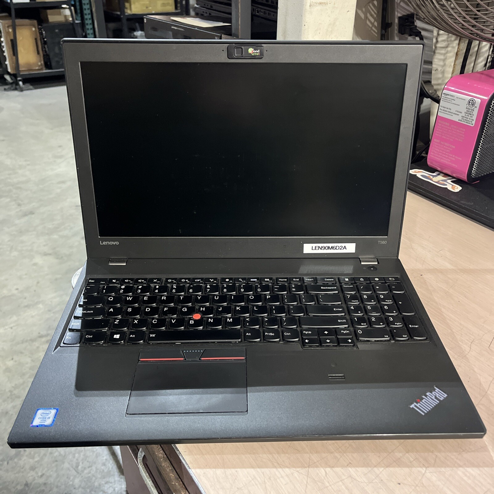 LENOVO THINKPAD T560 INTEL CORE I5-6300U 2.40GHZ 4GB RAM NO HD .