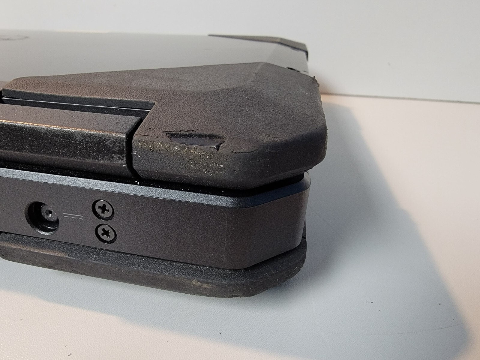 Dell Latitude 14 RUGGED 5404 14″_i7-4650U_8GB_500GB HDD_No Battery_Win 11