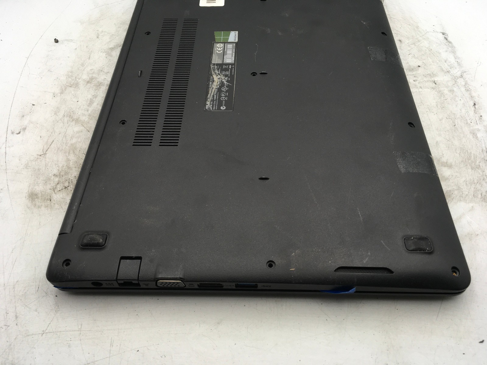 ASUS X502C – FOR PARTS/REPAIR – INTEL DUAL CORE 1.5GHZ – 4GB RAM – READ DESC -BB