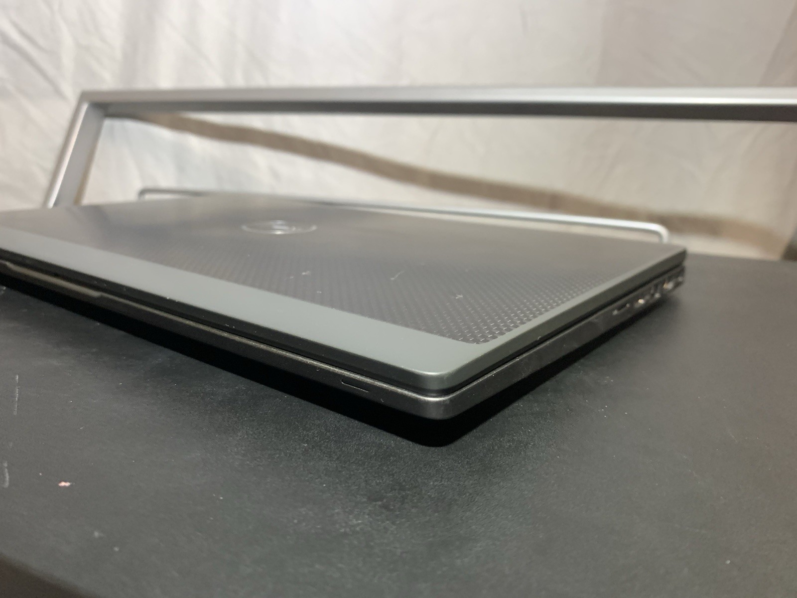 Dell Latitude 7420 i5-1145G7 8GB 256GB NVMe Win11 14in FHD Black