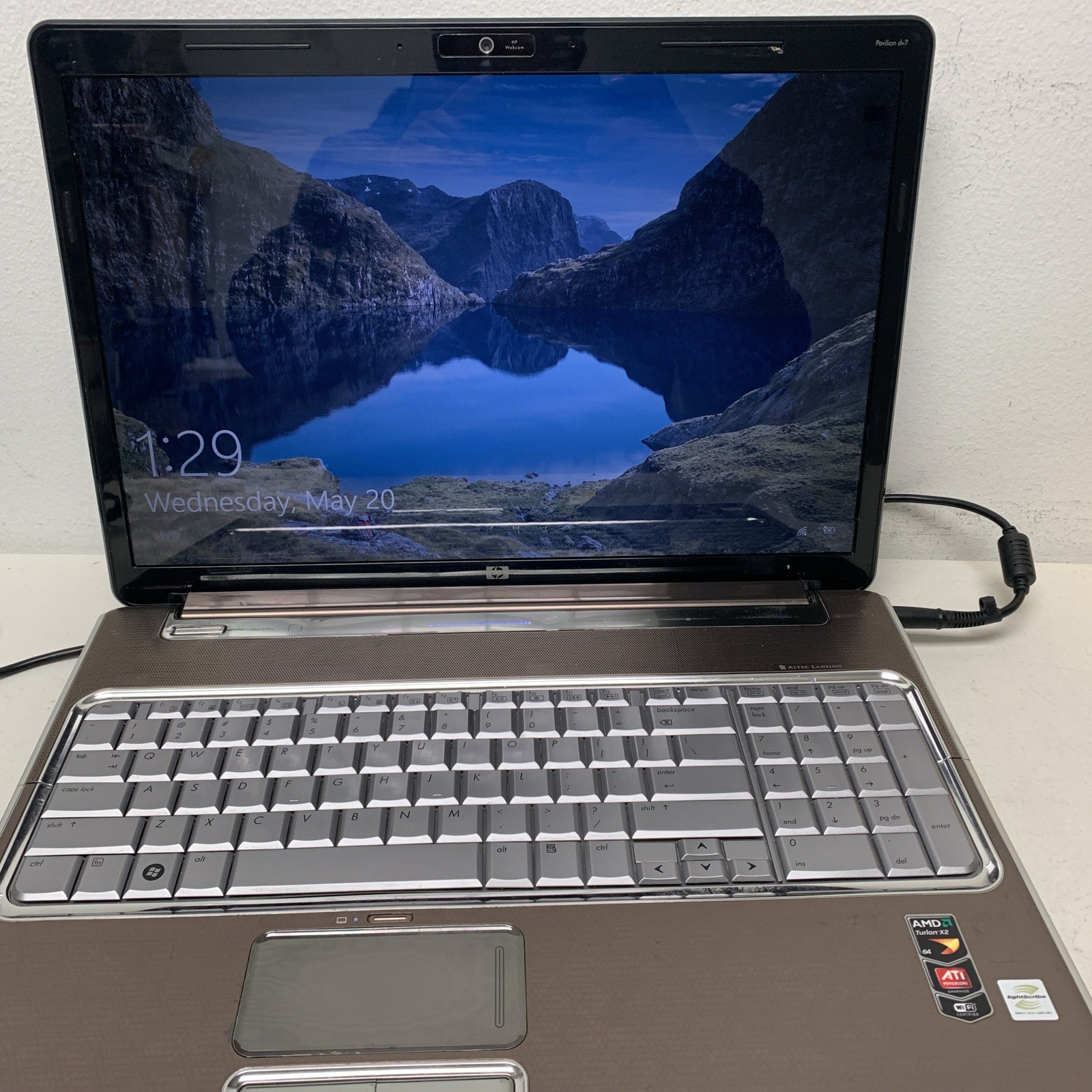 HP Pavilion DV7-AMD Turion X2 Dual Rm70 4GB RAM 250gb HDD Wind 10 Ed Read Descri