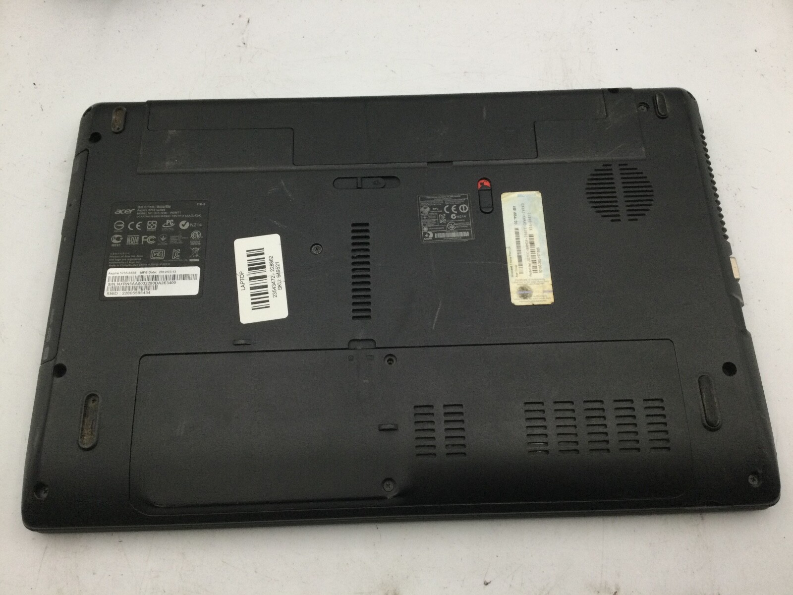 ACER ASPIRE 5733 6838 – FOR PARTS – INTEL I3 – 4GB RAM – 15″ – READ DESCRIP – BB