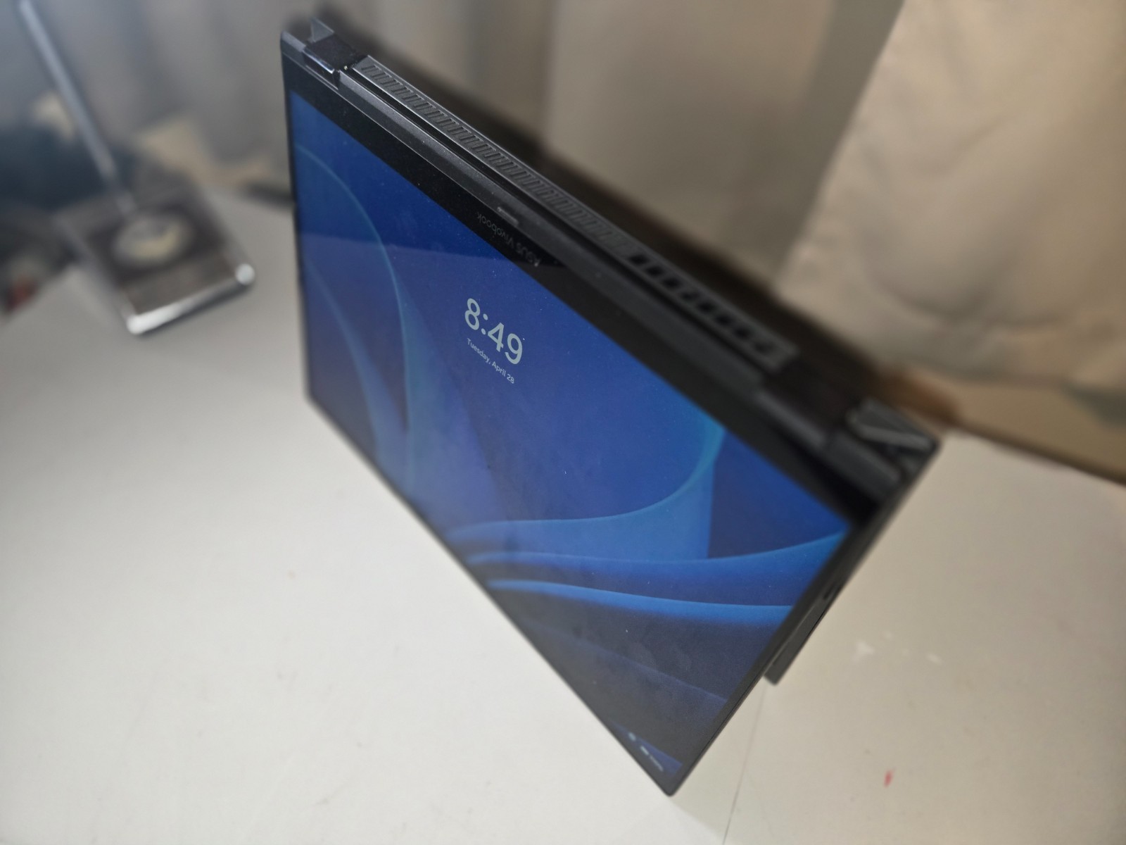 Asus Vivobook 16 s 40GB Ram 2TB storage, Intel Core i9 13th gen with charger