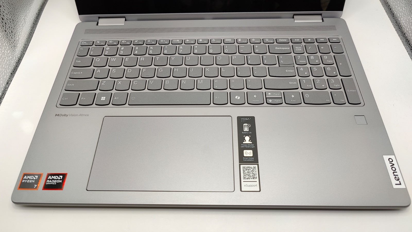 Lenovo Yoga 7 16″ FHD 2in1 TouchScreen/Ryzen 7/16GB/512GB/FREE SHIPPING