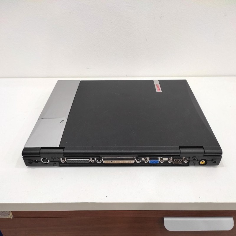 Pentium 3 1.0GHz Laptop PC With Windows 98 Parallel Serial 14″ 22021