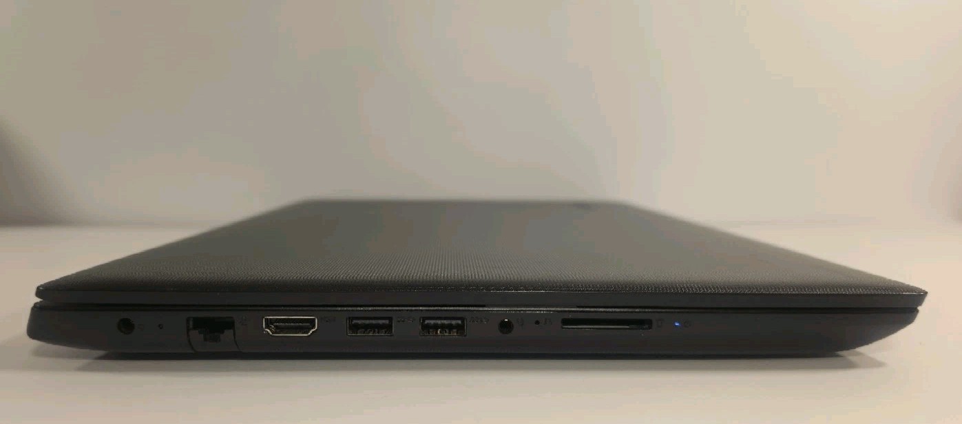 Lenovo Ideapad 130-15AST AMD A6 9225 2.6ghz Radeon R4 500 GB Hard Drive 4 GB Ram
