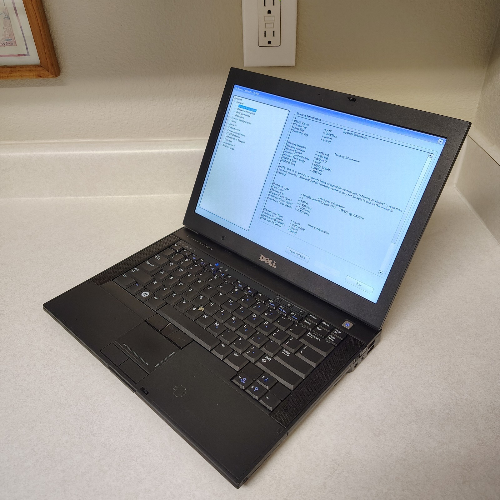 Dell Latitude E6400 Vintage Laptop Core 2 Duo P8600 4GB RAM NVIDIA NVS 160M GPU