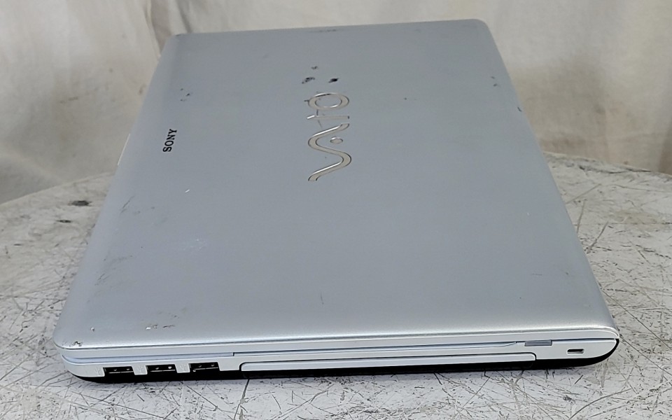 SONY VPCEB35FX PCG-71316L Laptop Core I3 M 370 4GB SEE NOTES