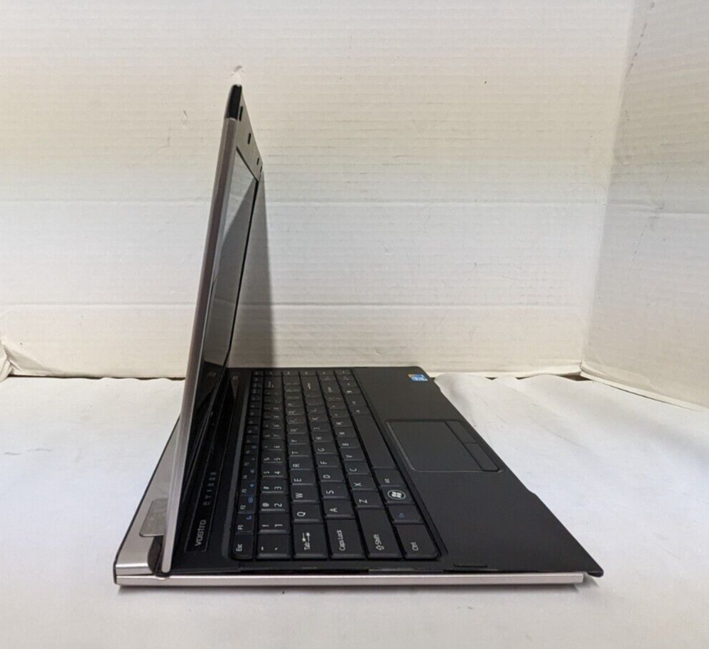 Dell Vostro V13 13″ laptop intel core 2 Solo U3500 1.40GHZ 2gb ram no hdd