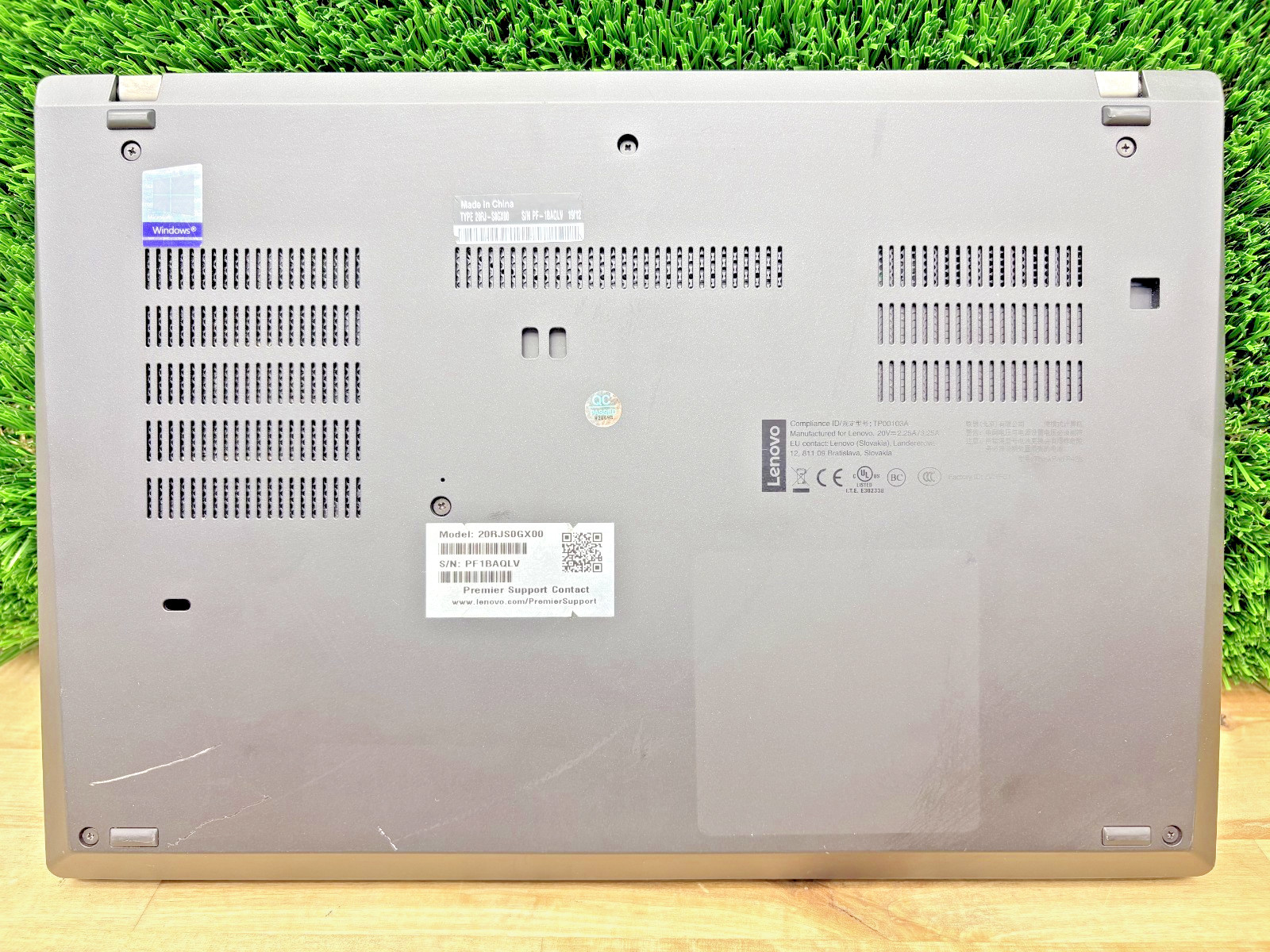 Lenovo ThinkPad P43s Intel i7-8th Gen 1.90GHz 16GB RAM 256GB SSD Windows 11 Pro*