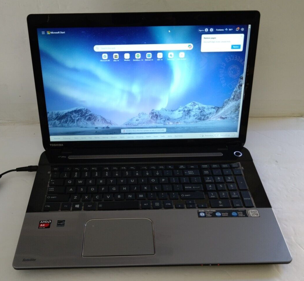 TOSHIBA SATELLITE L75D-S7280 17.3″ 640GB 8GB AMD A4-5200APU 2.00 GHz Win 10 PRO