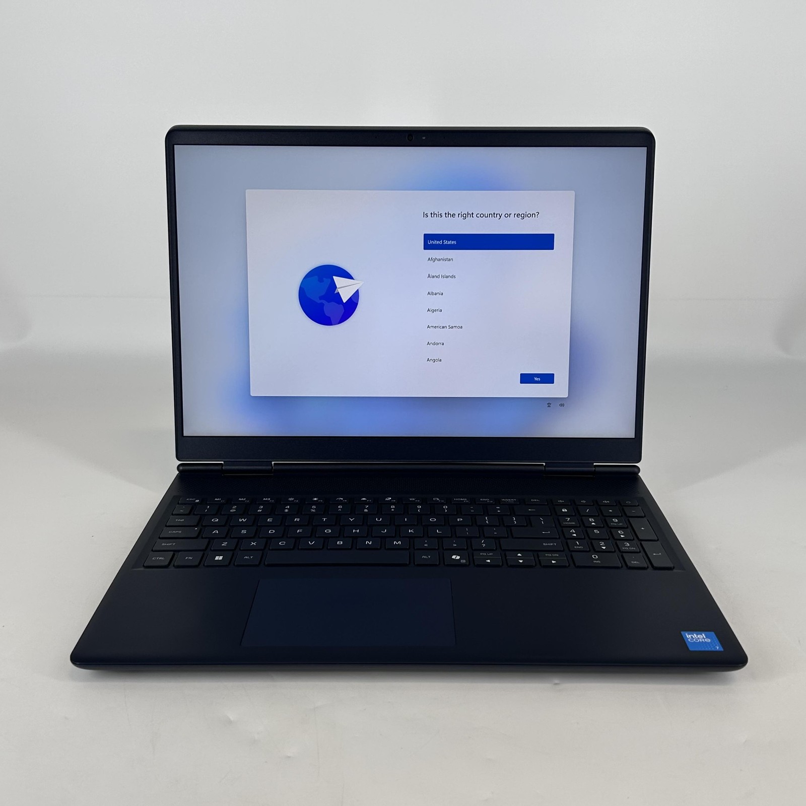 Dell Alienware 16 Aurora 120Hz QHD+ 2.5 GHz Core 7 240H 32GB 1TB SSD RTX 5060