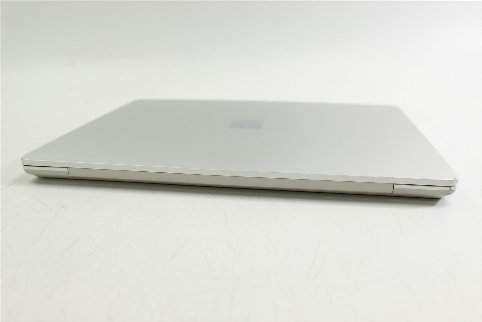 Microsoft Surface Laptop Go 2 2013 12.4″ i5-1135G7 256GB SSD 16GB RAM W11H