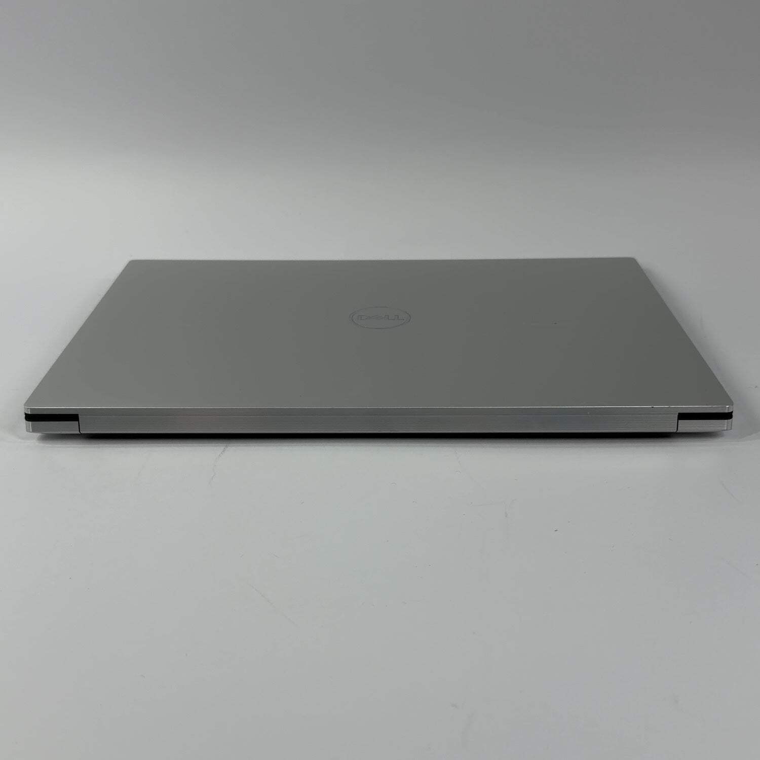 Dell XPS 15 9520 15.6″ i9-12900HK 2.5GHz 64GB RAM 2TB SSD GeForce RTX 3050 Ti