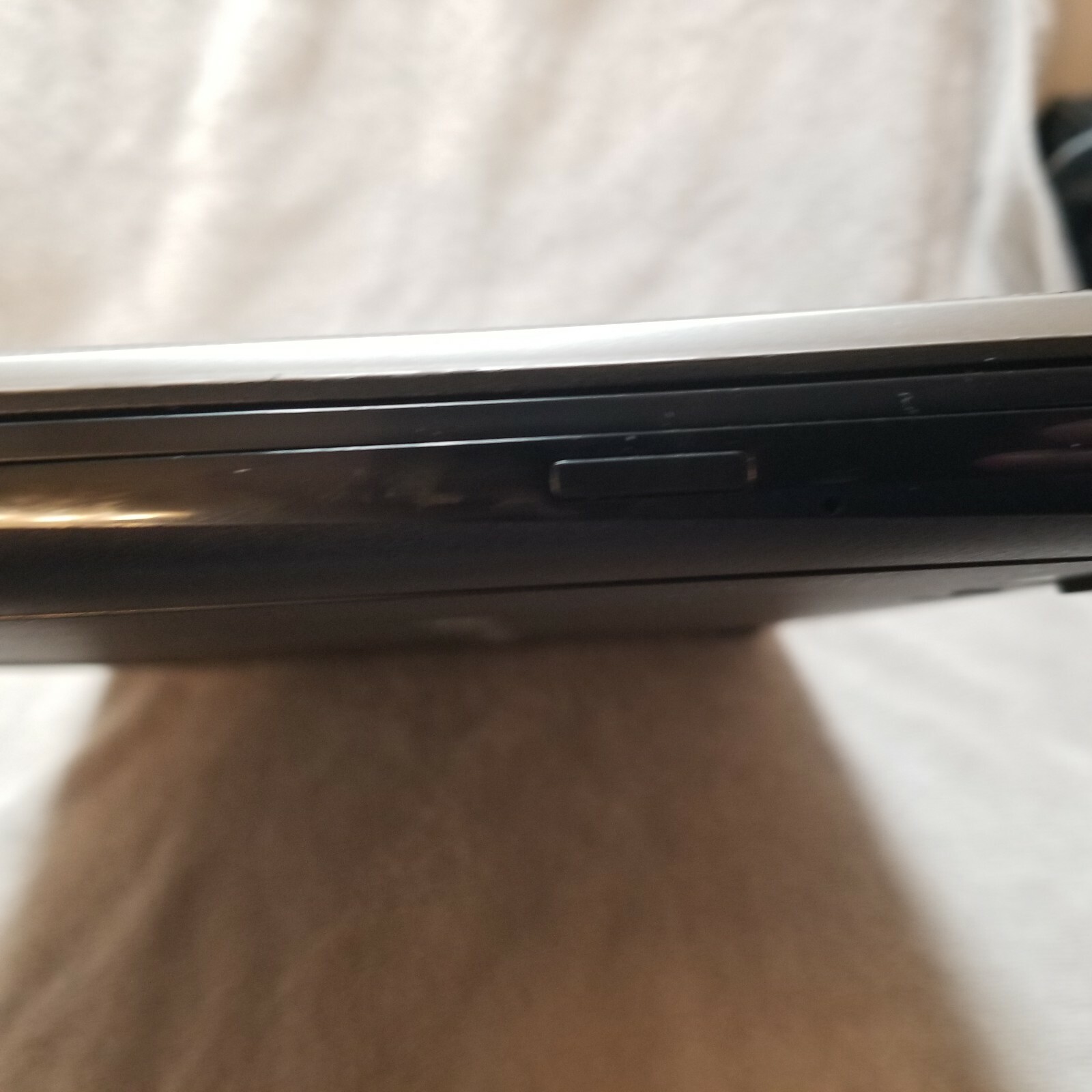 HP notebok 15-ba004ds AMD Quad-Core Laptop 500gb HDD 4 GB ram 15.6″ display