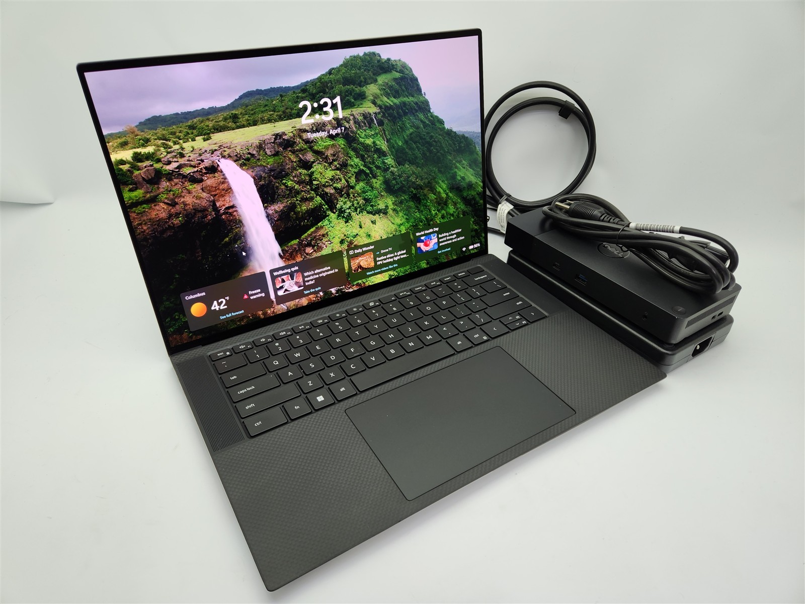 Dell XPS 15-9510 4K Touch OLED i9-11900H 32GB 1TB NVMe nVidia RTX 3050Ti Laptop