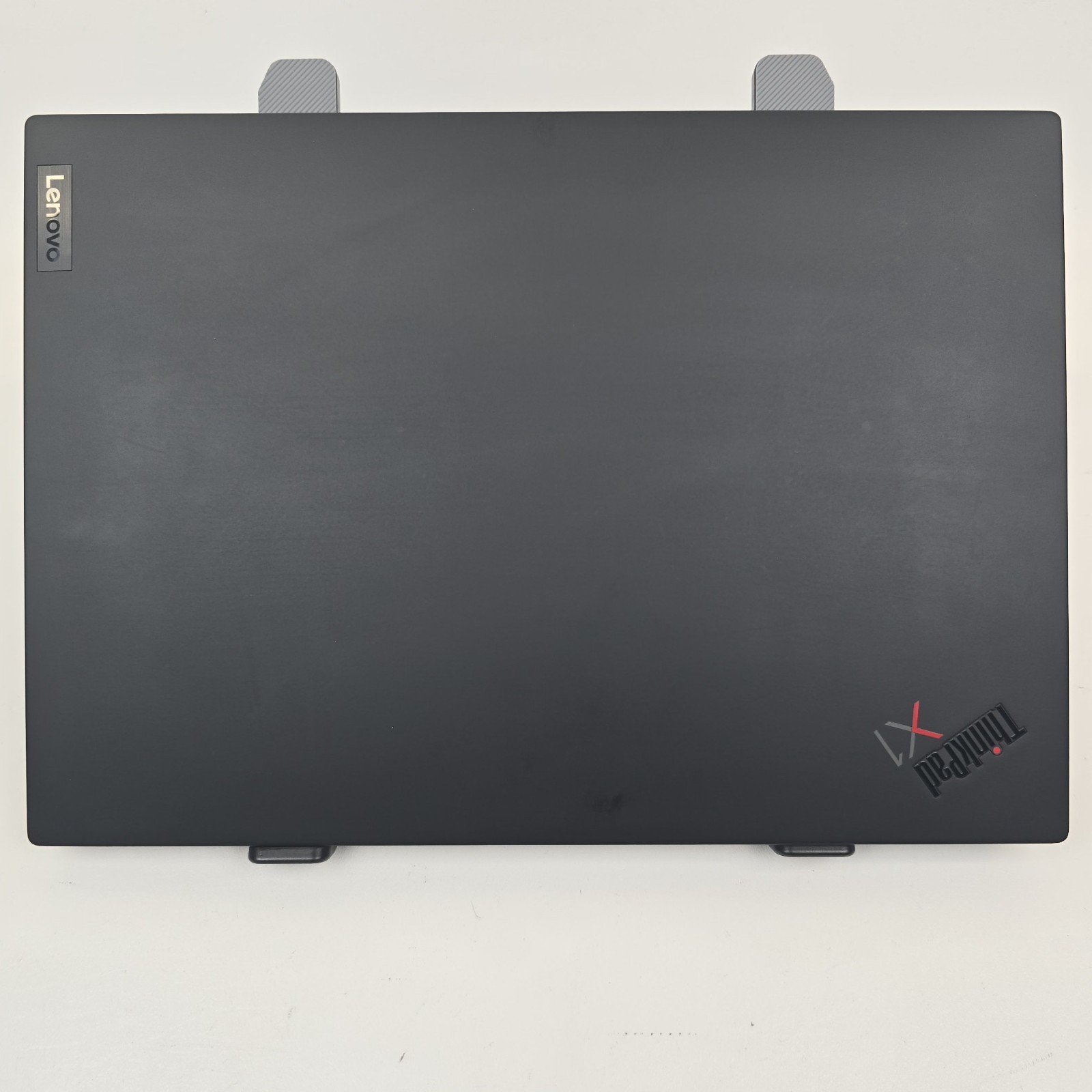Lenovo ThinkPad X1 Carbon Gen 11 FHD+ Touch I7-1355U 16GB 512 NO OS W/AC