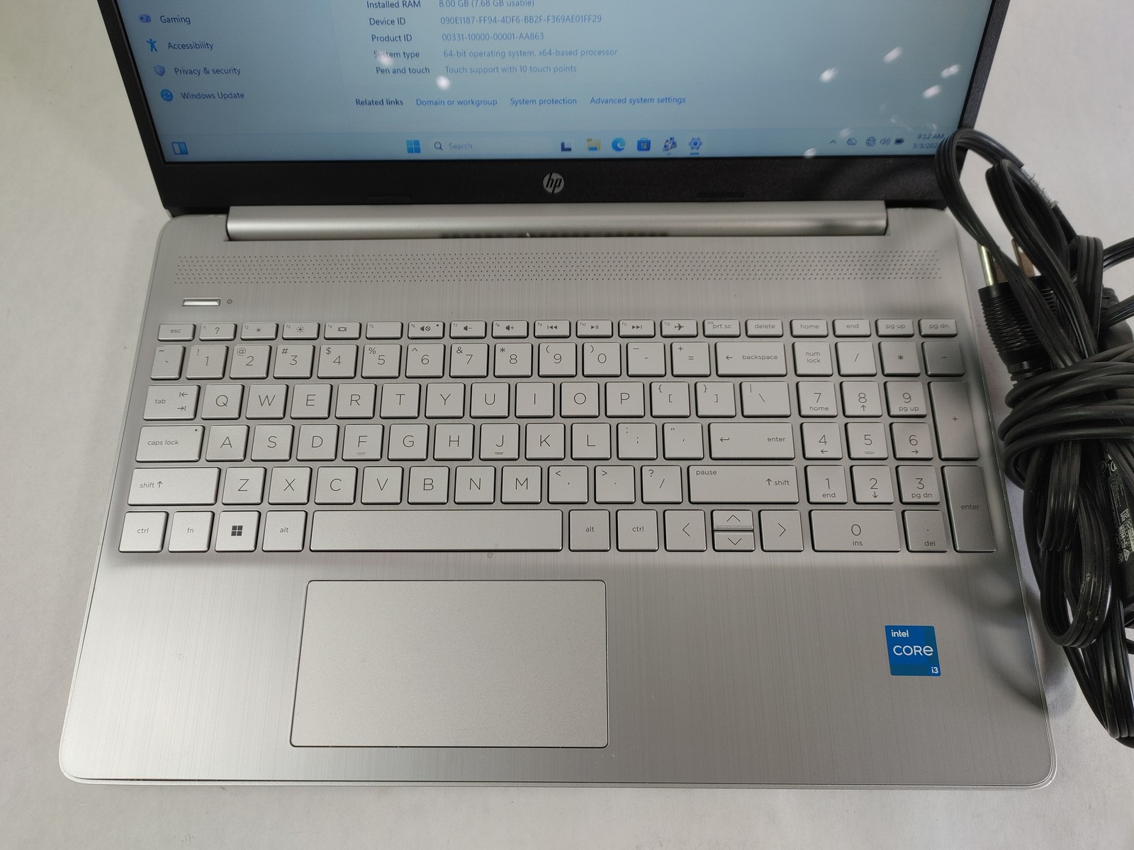 HP 15-DY5033DX Core i3-1215U 1.20 GHz 8 GB DDR4 512 GB NVMe Windows 11 Pro
