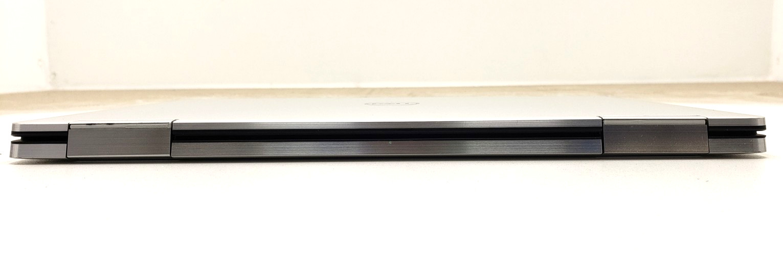 Dell XPS 13 7390 2-in-1 Laptop i7-1065G7 16GB RAM 1TB SSD 13.3″ Touch Win 11 Pro