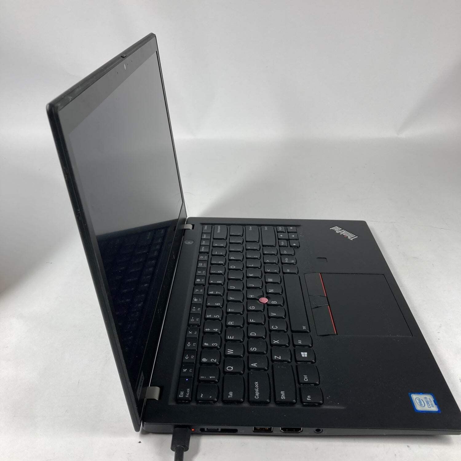 Lenovo ThinkPad T490s 14″ i5-8265U 1.6GHz 8GB RAM NO SSD NO OS BAD BATTERY