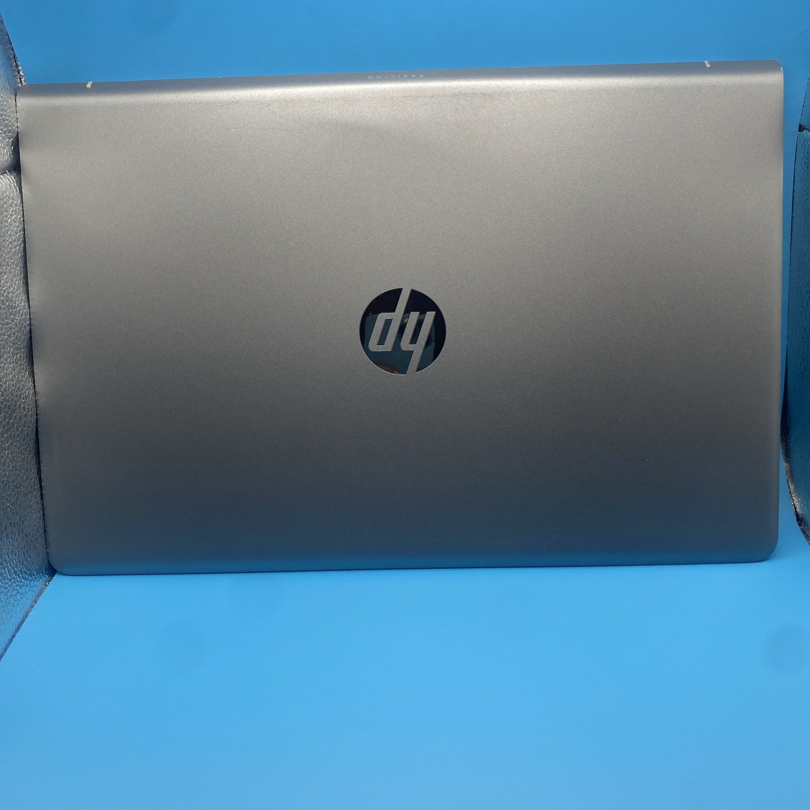 HP PAVILION 15-CC561ST | INTEL CORE I5-7200U 2.50GHZ| 256GB| 8GB RAM| W11Pro +AC